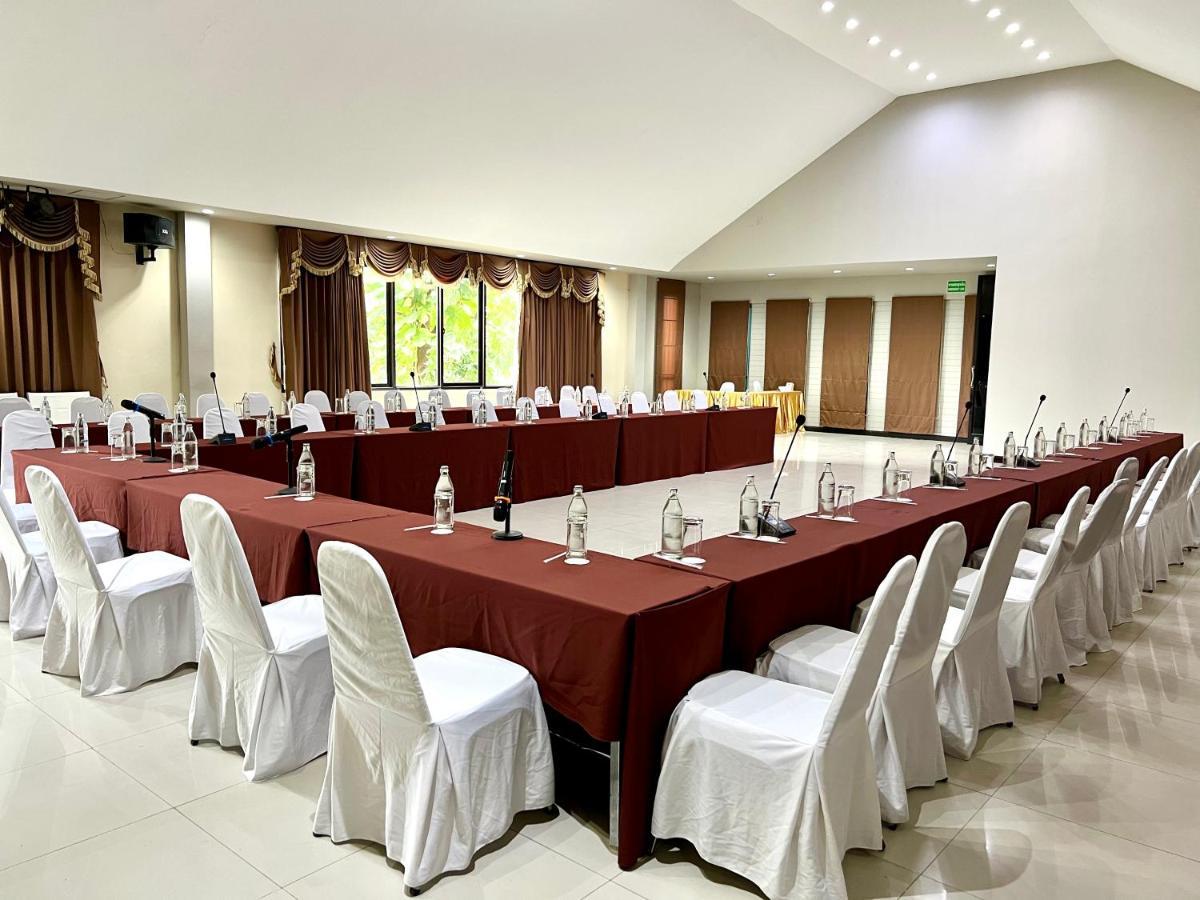 Hotel La Villa Khon Kaen Exterior foto